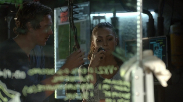 Bodyguard of Lies The 100 Season 2 Episode Fourteen-895
