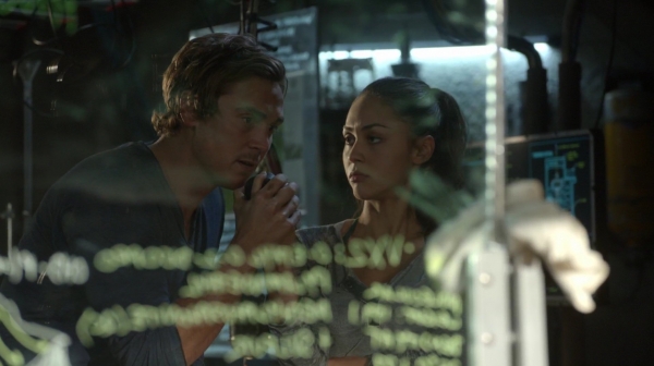 Bodyguard of Lies The 100 Season 2 Episode Fourteen-894
