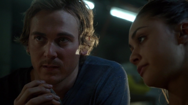 Bodyguard of Lies The 100 Season 2 Episode Fourteen-888
