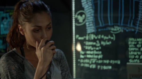 Bodyguard of Lies The 100 Season 2 Episode Fourteen-857
