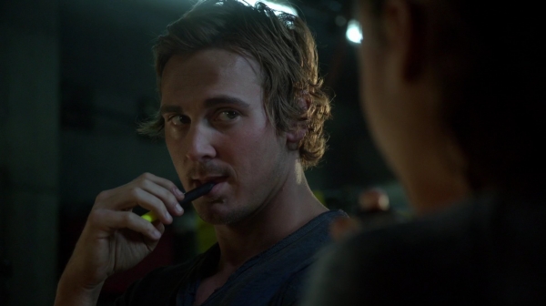 Bodyguard of Lies The 100 Season 2 Episode Fourteen-851
