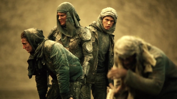 Bodyguard of Lies The 100 Season 2 Episode Fourteen-837
