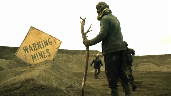 Bodyguard of Lies The 100 Season 2 Episode Fourteen-824
