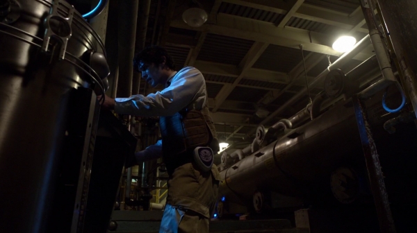 Bodyguard of Lies The 100 Season 2 Episode Fourteen-733
