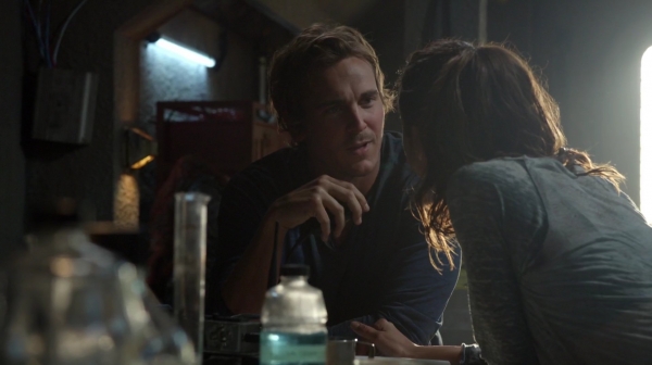 Bodyguard of Lies The 100 Season 2 Episode Fourteen-723
