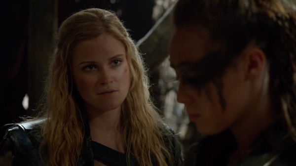 Bodyguard of Lies The 100 Season 2 Episode Fourteen-636
