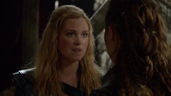 Bodyguard of Lies The 100 Season 2 Episode Fourteen-622
