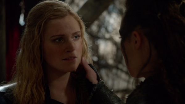 Bodyguard of Lies The 100 Season 2 Episode Fourteen-611
