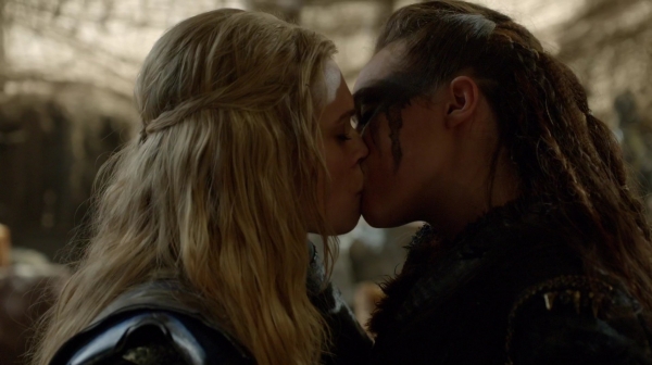 Bodyguard of Lies The 100 Season 2 Episode Fourteen-609
