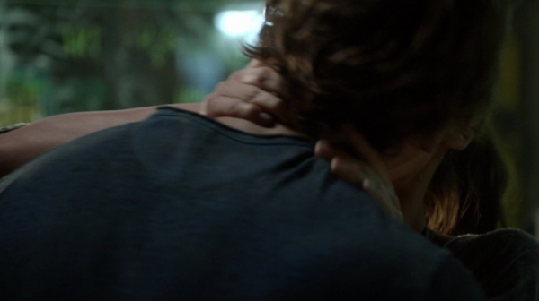 Bodyguard of Lies The 100 Season 2 Episode Fourteen-511
