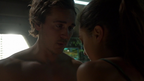 Bodyguard of Lies The 100 Season 2 Episode Fourteen-497
