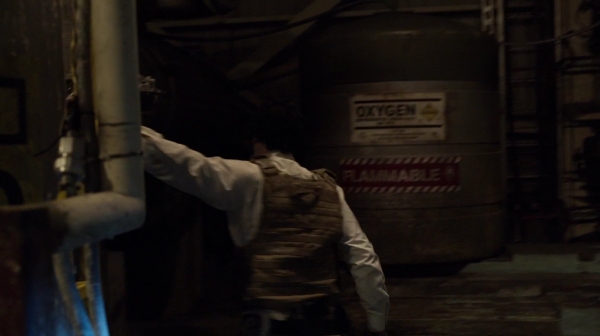 Bodyguard of Lies The 100 Season 2 Episode Fourteen-454
