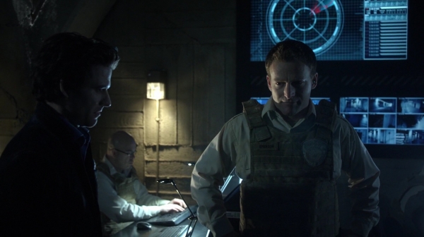 Bodyguard of Lies The 100 Season 2 Episode Fourteen-421
