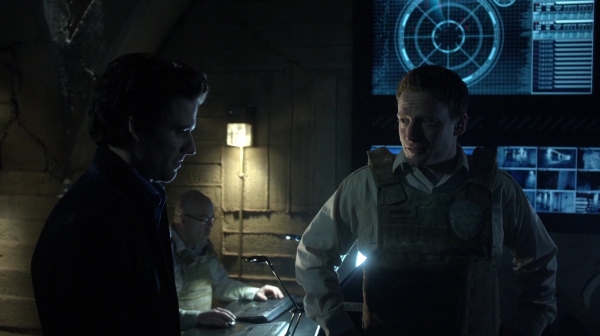 Bodyguard of Lies The 100 Season 2 Episode Fourteen-418
