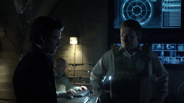 Bodyguard of Lies The 100 Season 2 Episode Fourteen-416
