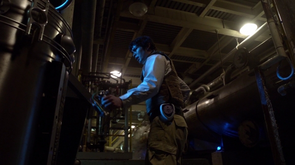 Bodyguard of Lies The 100 Season 2 Episode Fourteen-405
