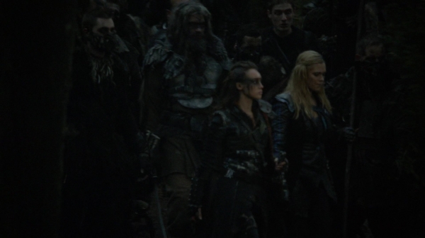 Bodyguard of Lies The 100 Season 2 Episode Fourteen-328
