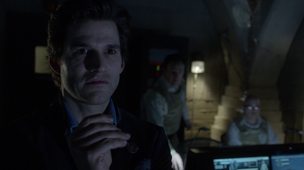 Bodyguard of Lies The 100 Season 2 Episode Fourteen-322

