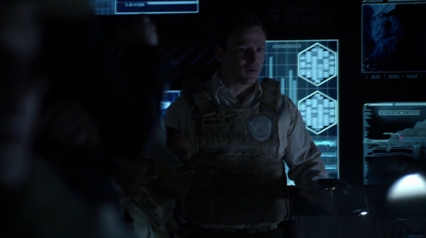 Bodyguard of Lies The 100 Season 2 Episode Fourteen-272
