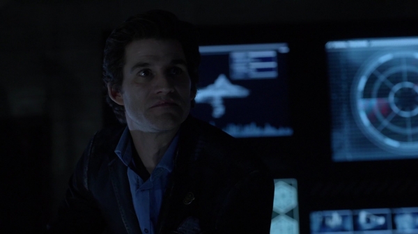 Bodyguard of Lies The 100 Season 2 Episode Fourteen-271
