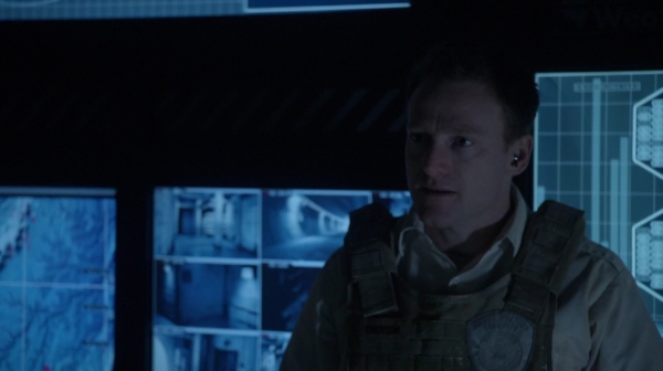 Bodyguard of Lies The 100 Season 2 Episode Fourteen-260
