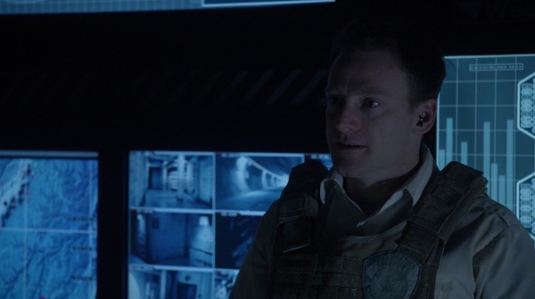 Bodyguard of Lies The 100 Season 2 Episode Fourteen-258

