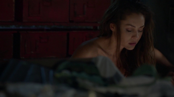 Bodyguard of Lies The 100 Season 2 Episode Fourteen-242
