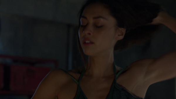 Bodyguard of Lies The 100 Season 2 Episode Fourteen-235
