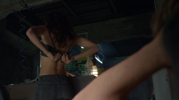 Bodyguard of Lies The 100 Season 2 Episode Fourteen-232
