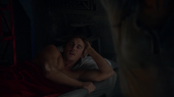 Bodyguard of Lies The 100 Season 2 Episode Fourteen-216
