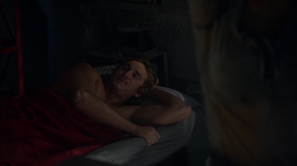 Bodyguard of Lies The 100 Season 2 Episode Fourteen-213
