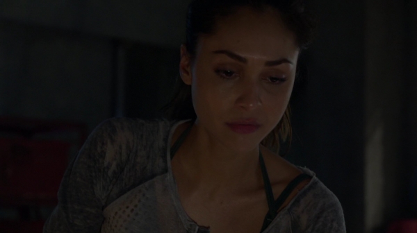 Bodyguard of Lies The 100 Season 2 Episode Fourteen-207
