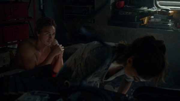 Bodyguard of Lies The 100 Season 2 Episode Fourteen-198
