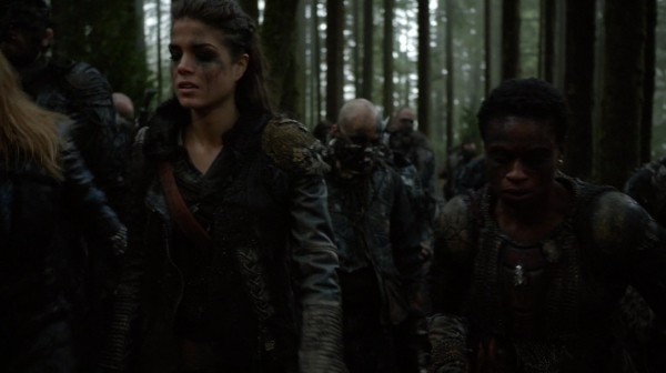 Bodyguard of Lies The 100 Season 2 Episode Fourteen-136
