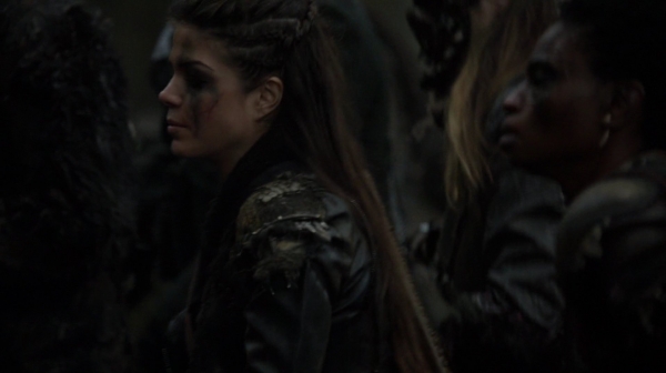 Bodyguard of Lies The 100 Season 2 Episode Fourteen-132

