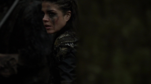 Bodyguard of Lies The 100 Season 2 Episode Fourteen-128

