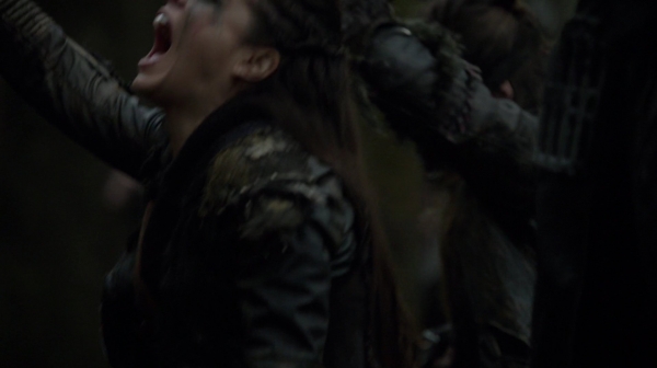 Bodyguard of Lies The 100 Season 2 Episode Fourteen-115
