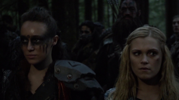Bodyguard of Lies The 100 Season 2 Episode Fourteen-111
