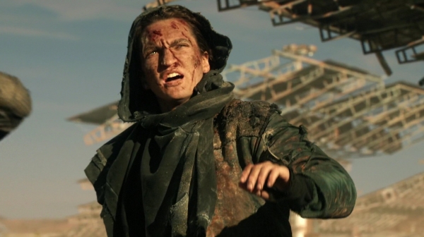 Bodyguard of Lies The 100 Season 2 Episode Fourteen-77
