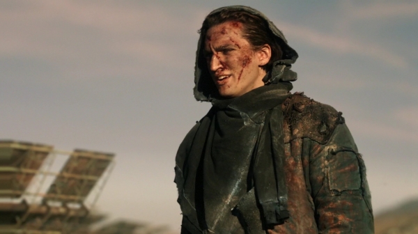 Bodyguard of Lies The 100 Season 2 Episode Fourteen-49

