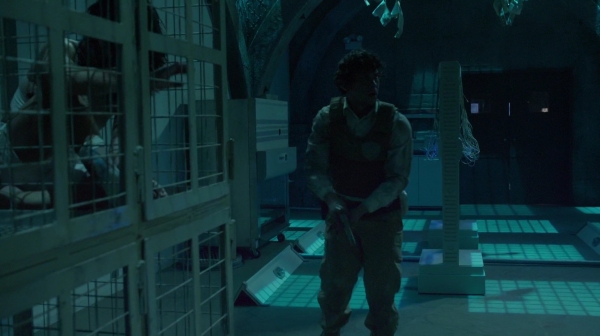 The 100 Season 2 Episode 15 Blood Must Have Blood Part One-2050

