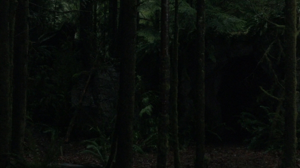 The 100 Season 2 Episode 15 Blood Must Have Blood Part One-1681
