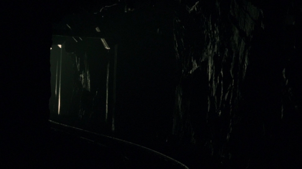 The 100 Season 2 Episode 15 Blood Must Have Blood Part One-1558
