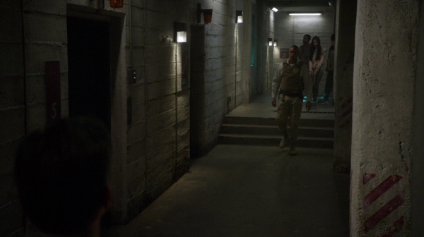 The 100 Season 2 Episode 15 Blood Must Have Blood Part One-1486
