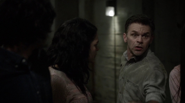 The 100 Season 2 Episode 15 Blood Must Have Blood Part One-1425
