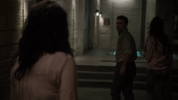 The 100 Season 2 Episode 15 Blood Must Have Blood Part One-1411
