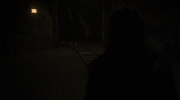 The 100 Season 2 Episode 15 Blood Must Have Blood Part One-1384

