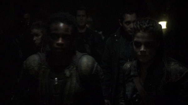 The 100 Season 2 Episode 15 Blood Must Have Blood Part One-1364
