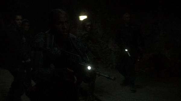 The 100 Season 2 Episode 15 Blood Must Have Blood Part One-1356
