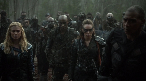 The 100 Season 2 Episode 15 Blood Must Have Blood Part One-1303
